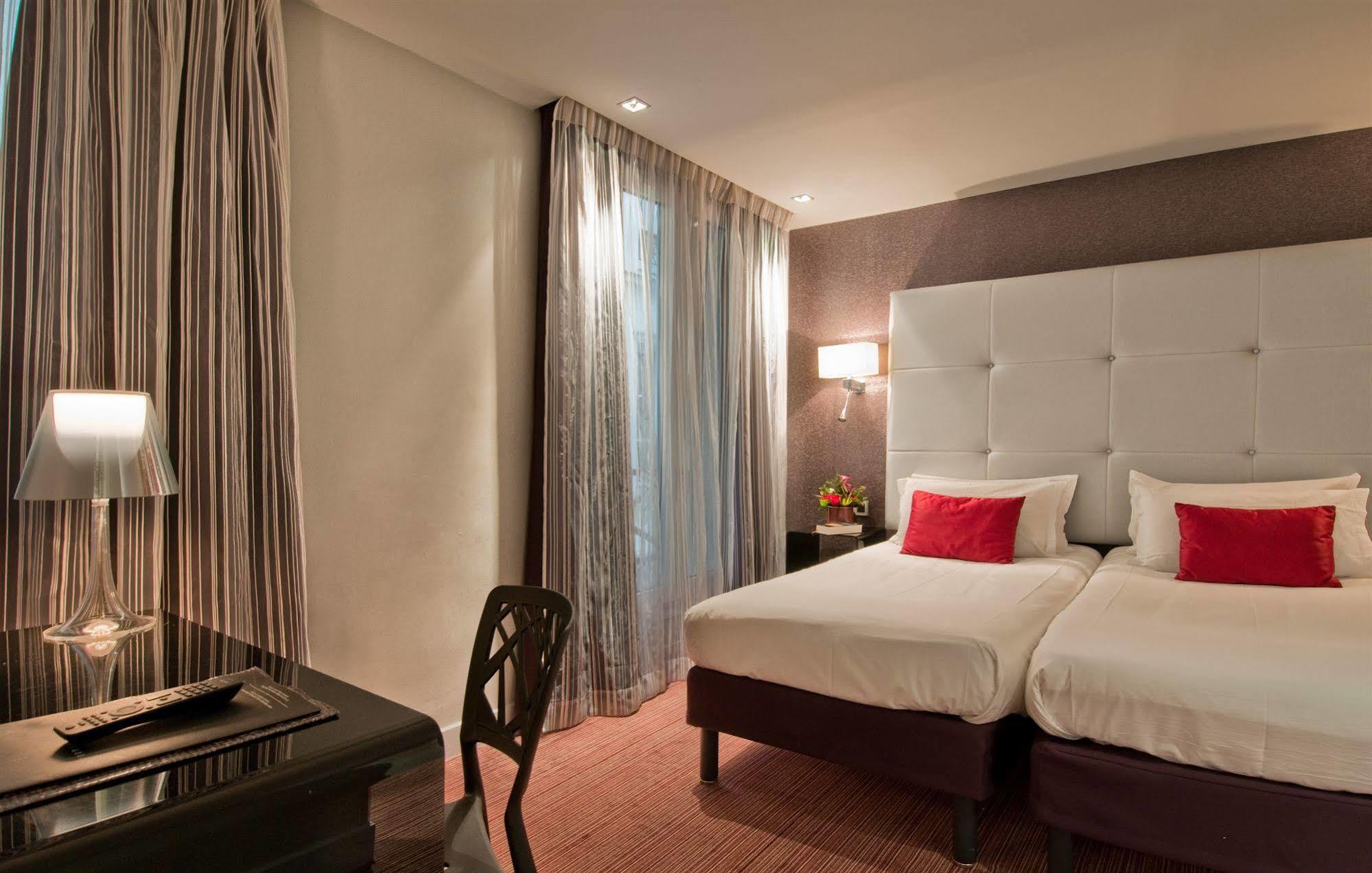 فندق باريسفي  فندق أوبرا ماريجني الغرفة الصورة